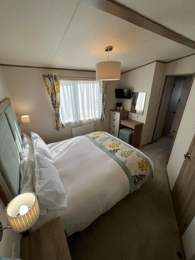 Anchors Rest - Family Caravan - Haven Lytchett Minster Екстериор снимка
