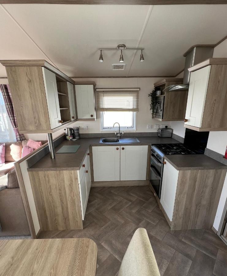 Anchors Rest - Family Caravan - Haven Lytchett Minster Екстериор снимка
